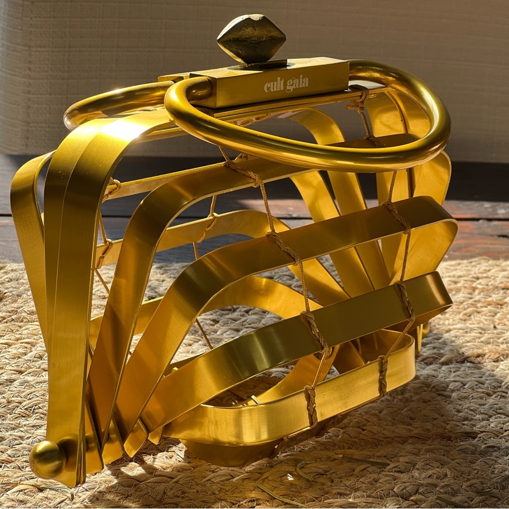 Cult Gaia Lilith Clutch, sold out. Absolutely breathtaking